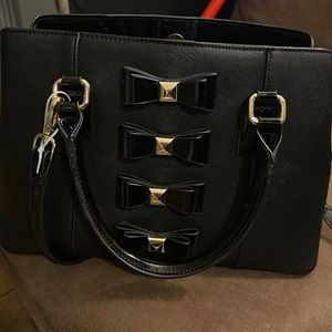 Betsy johnson crossbody like new
